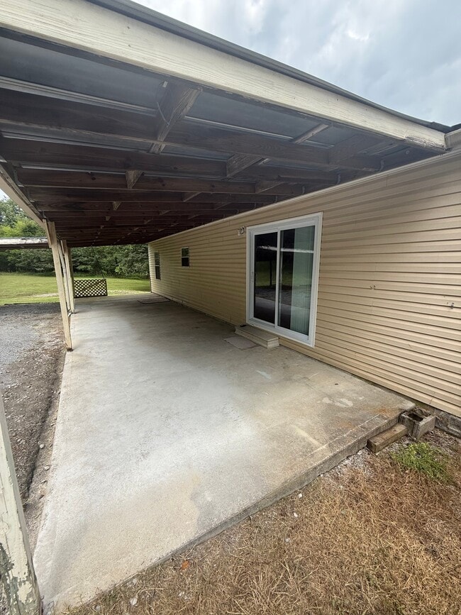 Photo - 2182 Posey Hill Rd