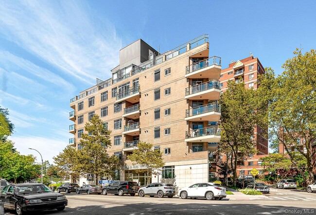 Building Photo - 132-29 Blossom Ave Unit 3FL Rental