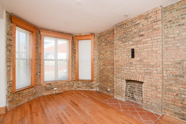 Photo - 2053 W Fullerton Ave Apartments Unit A02K