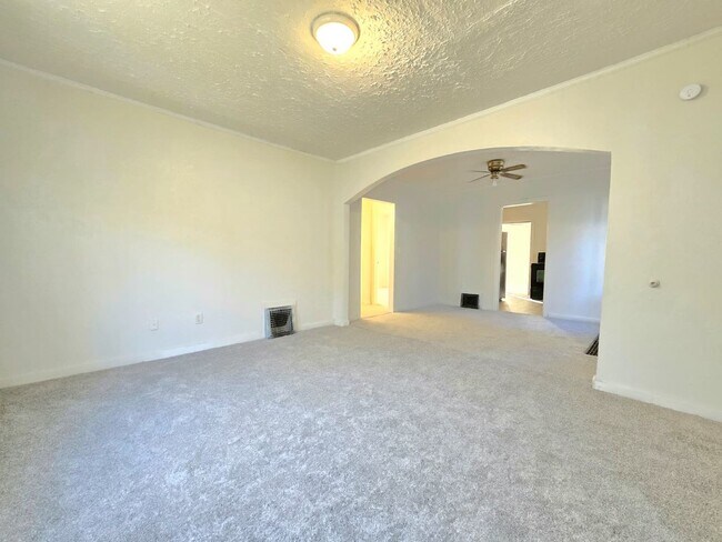 Photo - 1213 Fremont St