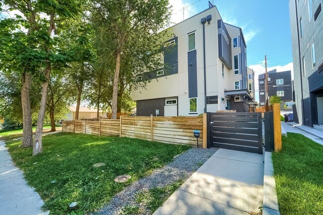 Building Photo - 1239 Osceola St Rental