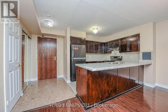 Photo - 156 Enfield Pl Unit 302