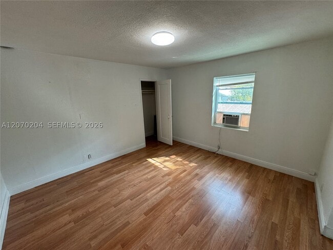 Photo - 1018 N 17th Ave Unit 2B