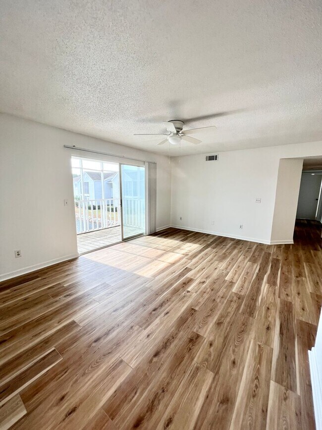 8791 Chandler Dr Unit H
