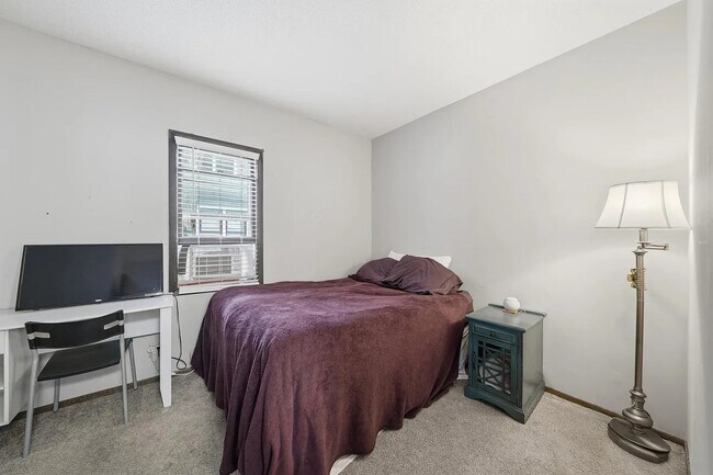 2303 22nd Ave S Unit 1