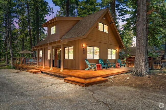 Building Photo - SKI LEASE: Hot Tub, Pet Friendly, Wood Stove Rental
