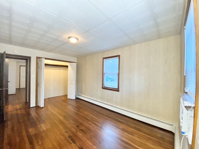 Photo - 1147 Cherry St