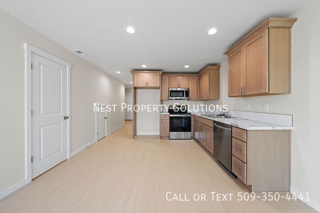 Photo - 1613 W Lee St Unit C