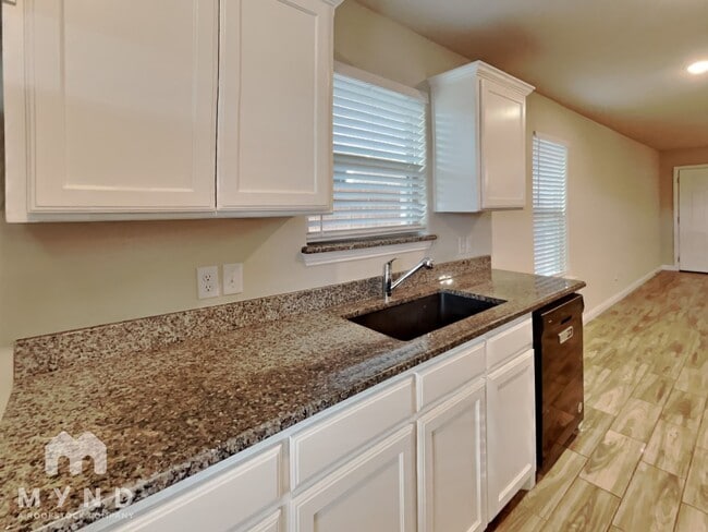 Photo - 740 Rolling Terrace Cir