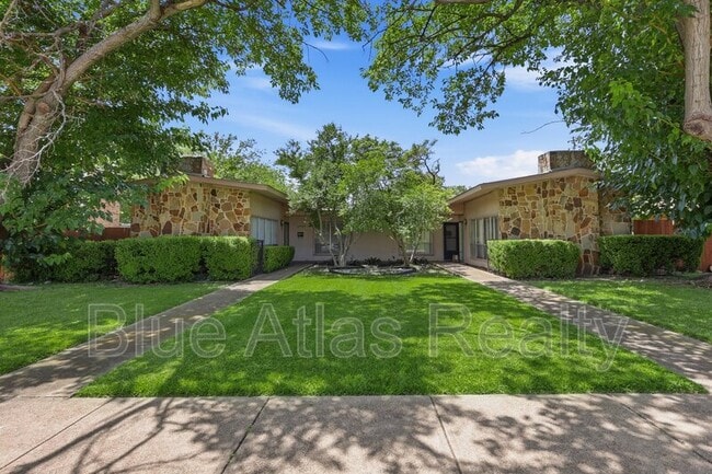 Building Photo - 13424 Blossomheath Ln