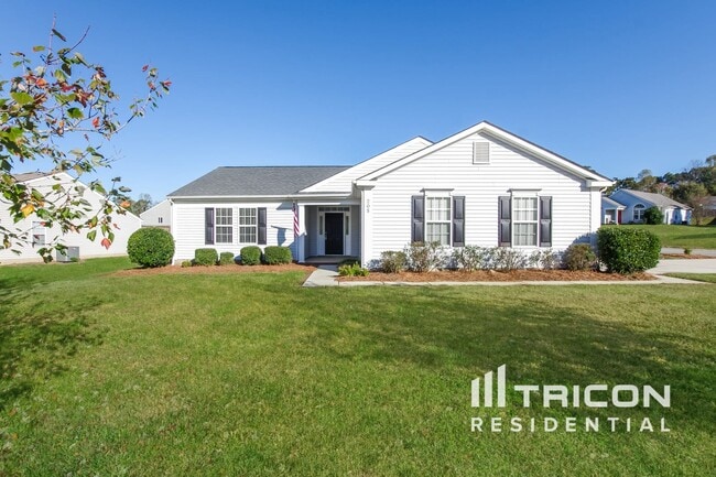 Photo - 205 Brookstone Dr House