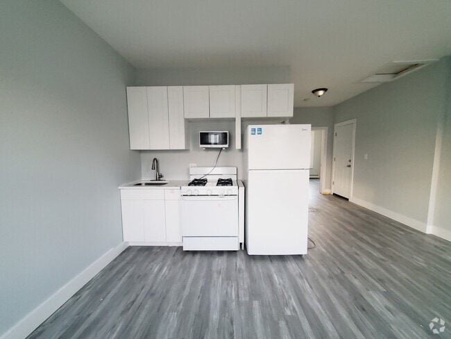 Building Photo - 168 Fulton Ave Unit 2 Rental