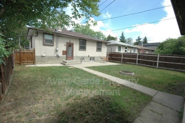Photo - 8529-8583 83 Ave NW
