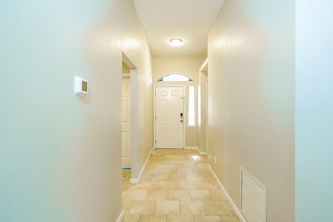 Photo - 1126 Brookwood Bluff Rd E