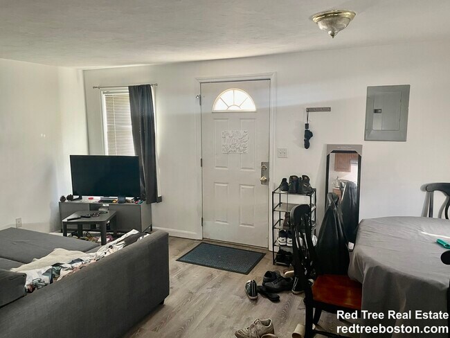 Photo - 24 Lawn St Unit 1