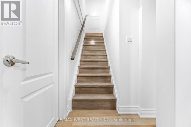 Photo - 3778 Arbourview Terrace