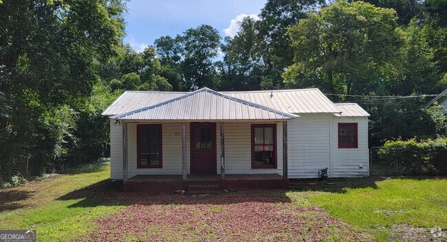 Building Photo - 810 N Jackson St Rental