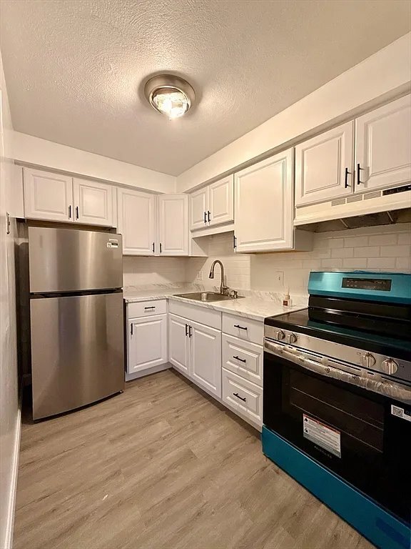 Photo - 915 Edgell Rd