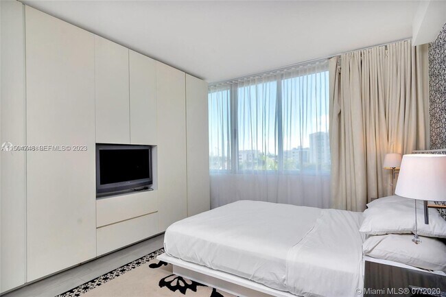 Photo - 1100 West Ave Unidad 1427