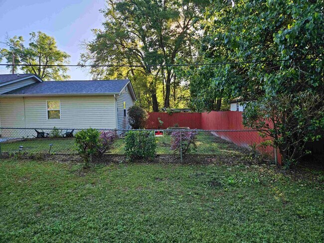 Photo - 1417 W Orange Ave