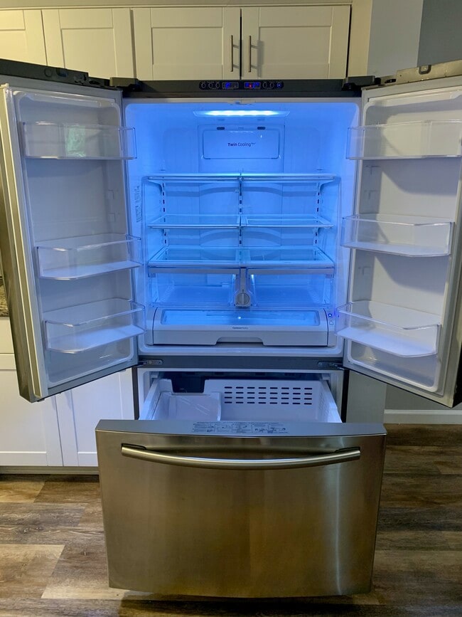 Photo - 110 Parish Park