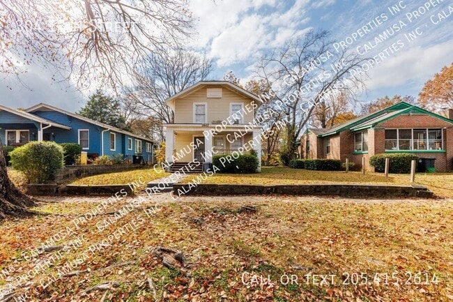 Photo - 304 12th St SW