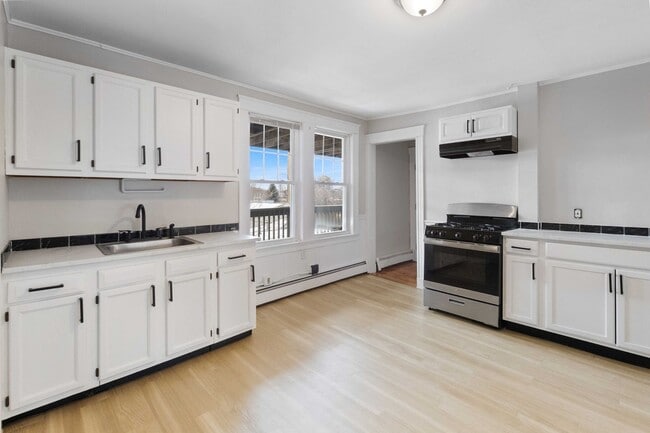 Photo - 248 Rantoul St Unit L2