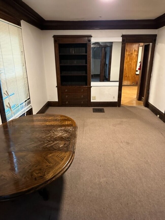 Photo - 605 E Buchtel Ave Unit #1