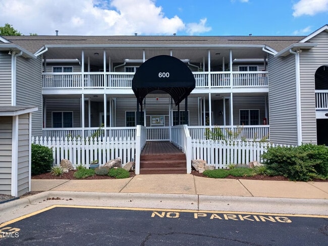 Photo - Room in Condo on Springfork Dr