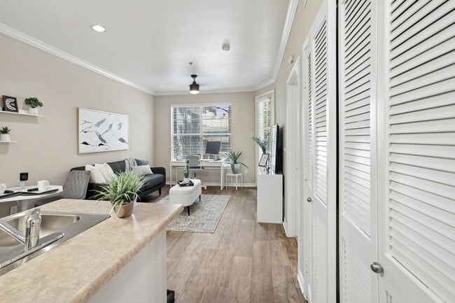 Photo - Encore at Buckingham