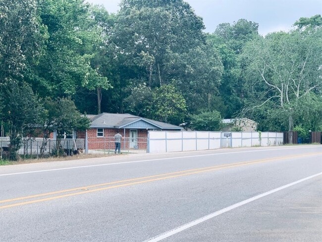 Photo - 26745 FM 2090 Rd House