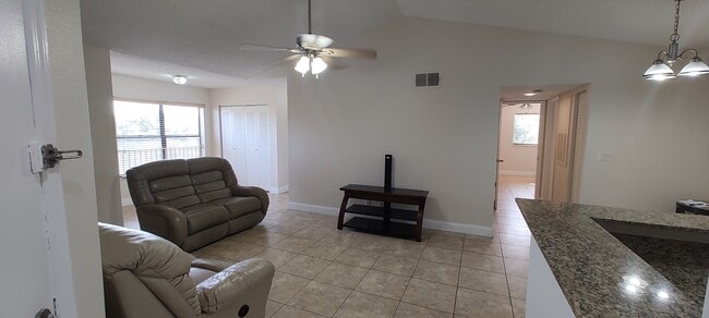 Photo - 2846 S University Dr Unit 4301