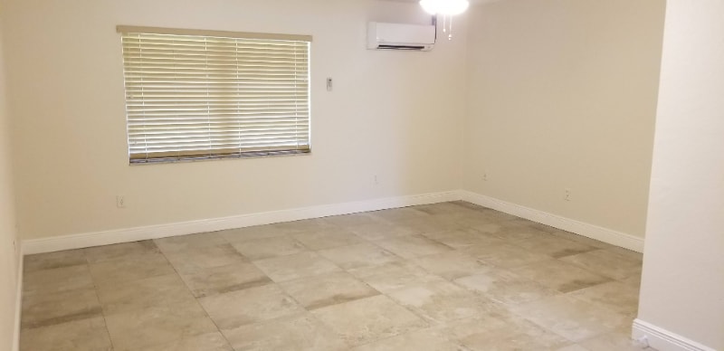 Photo - 5931 Garfield St