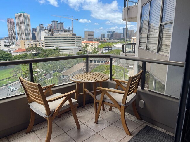 1221 Victoria St Unit Admiral Thomas Building