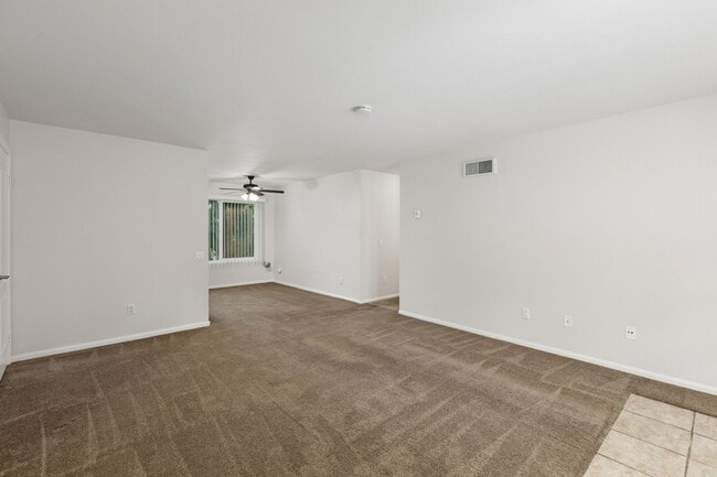 Photo - COLLE33 Unit 9104