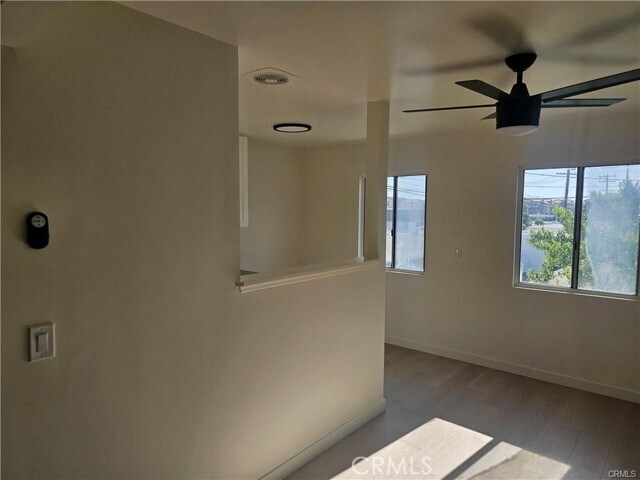554 E Hurst St Unit 4
