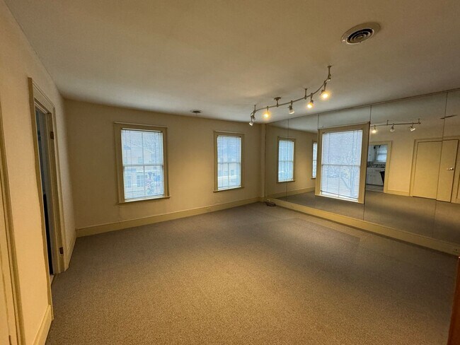 Photo - 219 N Main St Unit 219 N. Main St- Apartment