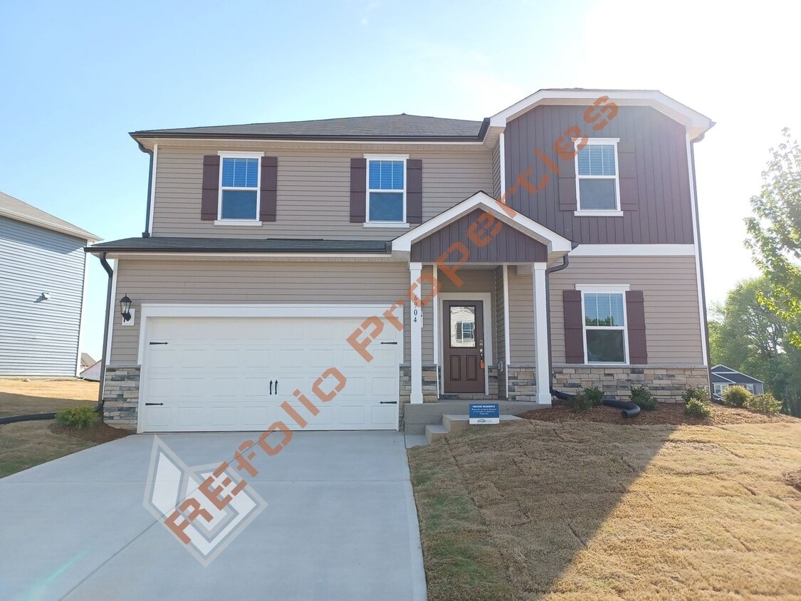 Bright and Airy! 5 Bedrooms 3 Bathrooms Ho... - Bright and Airy! 5 Bedrooms 3 Bathrooms Ho...