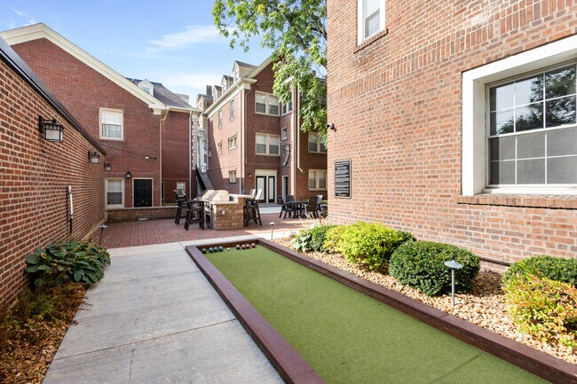 Photo - Buckingham & Balmoral