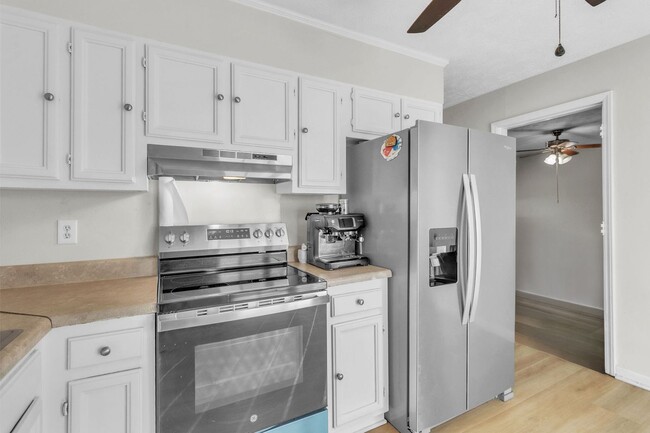 Photo - NEW LISTING!!!!!