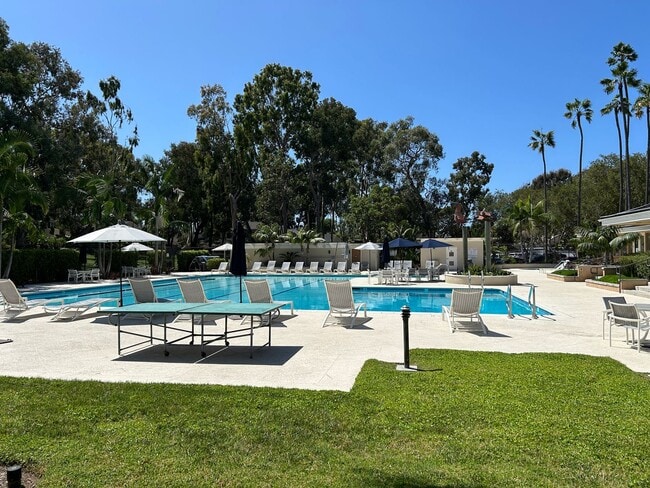 7076 Little Harbor Dr