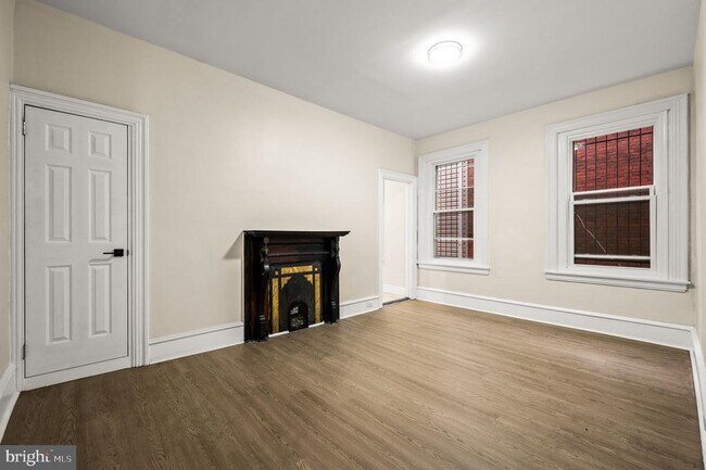 Photo - 1619 N 55th St