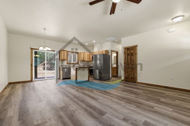 377 Shadow Green Rd