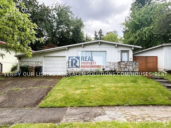 Building Photo - 1118 Oak St Rental