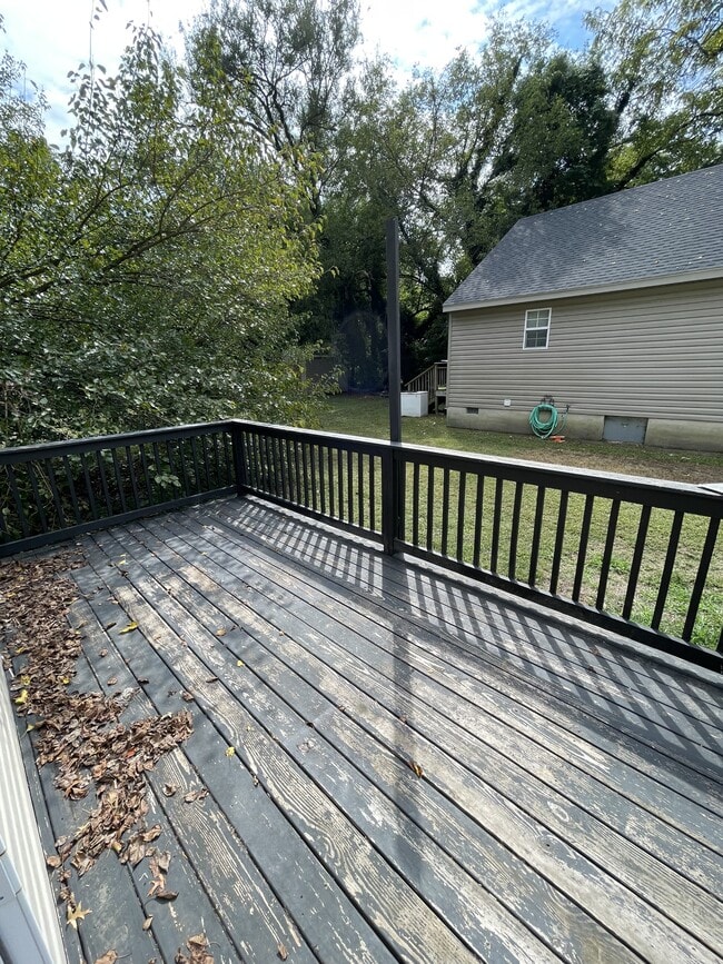 Photo - 715 Jackson St