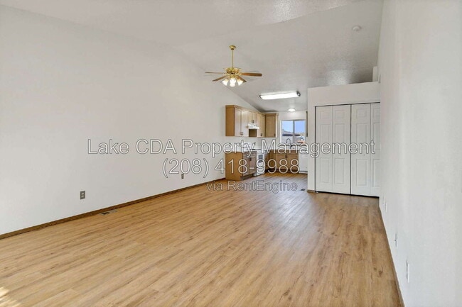 Photo - 202 Lava Ln