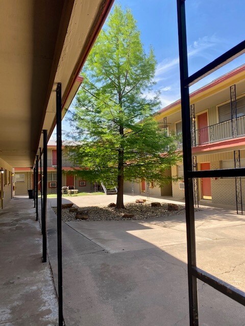 Photo - Riverstone Apartments