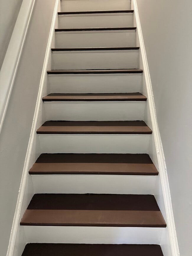 Photo - 238 Stevenson Square