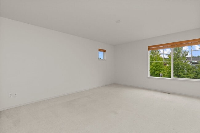 Photo - Stunning 3 bed, 2.5 bath home in desirable Bothell neighborhood