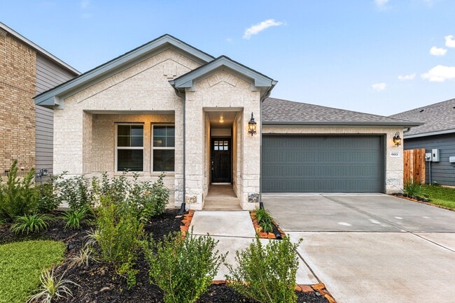 Photo - 6611 Castella Dr